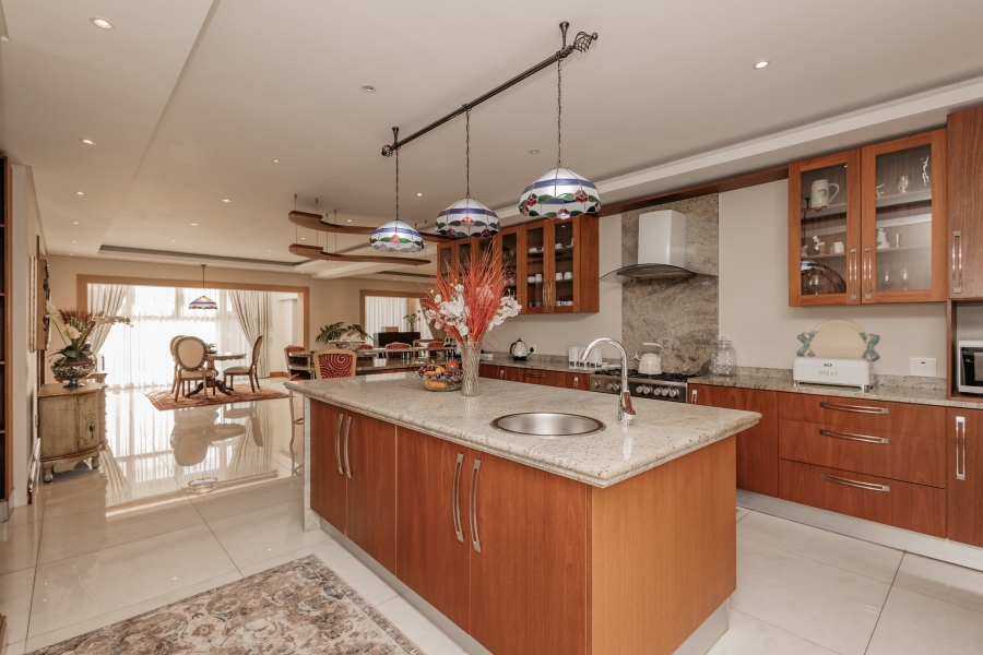 4 Bedroom Property for Sale in Baronetcy Estate Western Cape